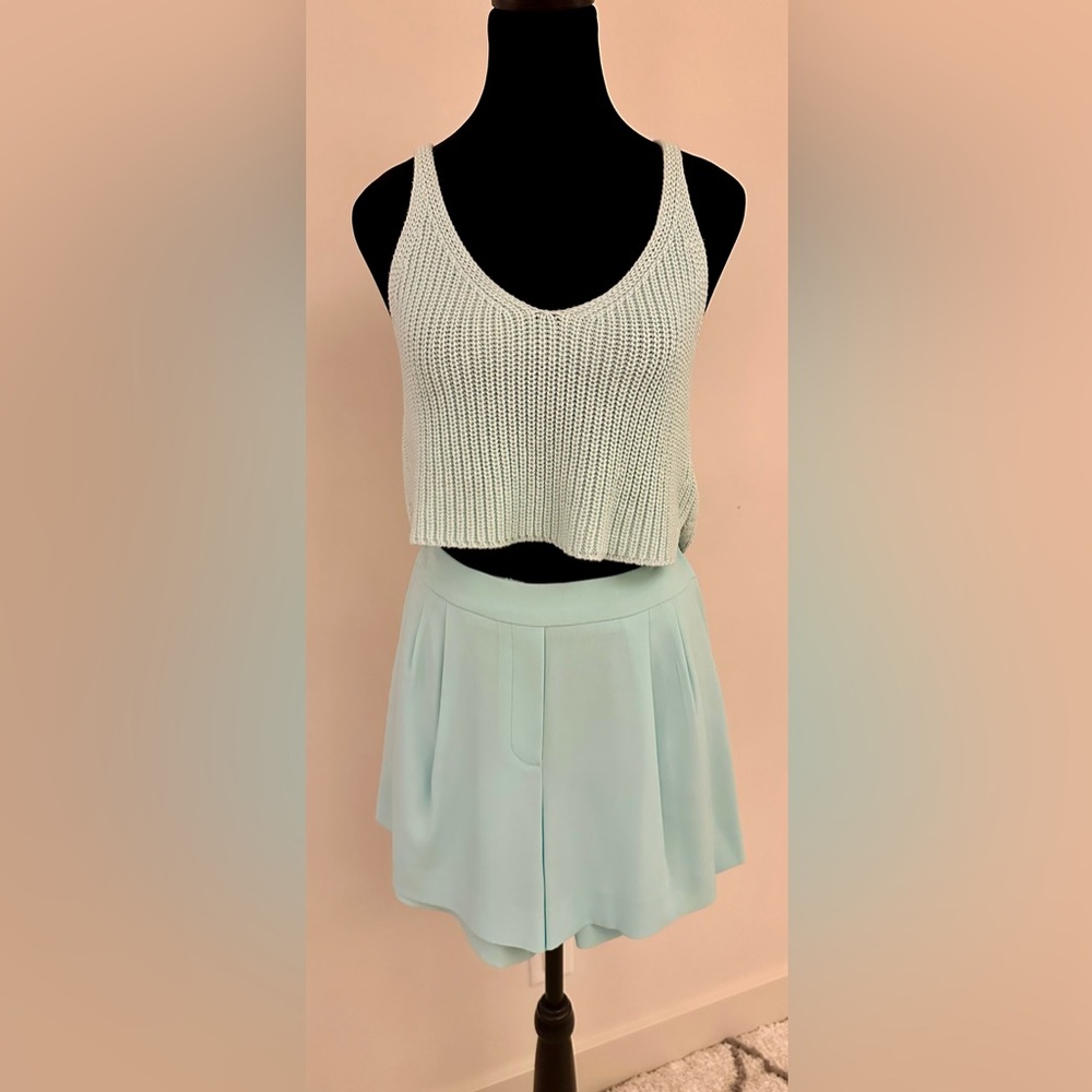 - Aritzia Set M
